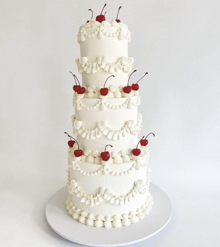 Lambeth traditional wedding cake white with cherries